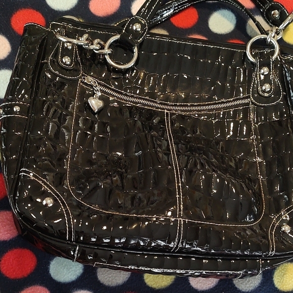 Kathy Van Zeeland Black Quilted Faux Patent Leather Oversize Tote SALE! - Picture 9 of 13